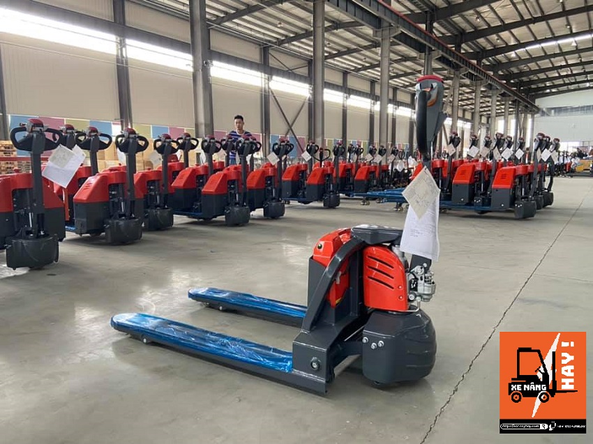 Kho xe nâng tại Đà Nẵng